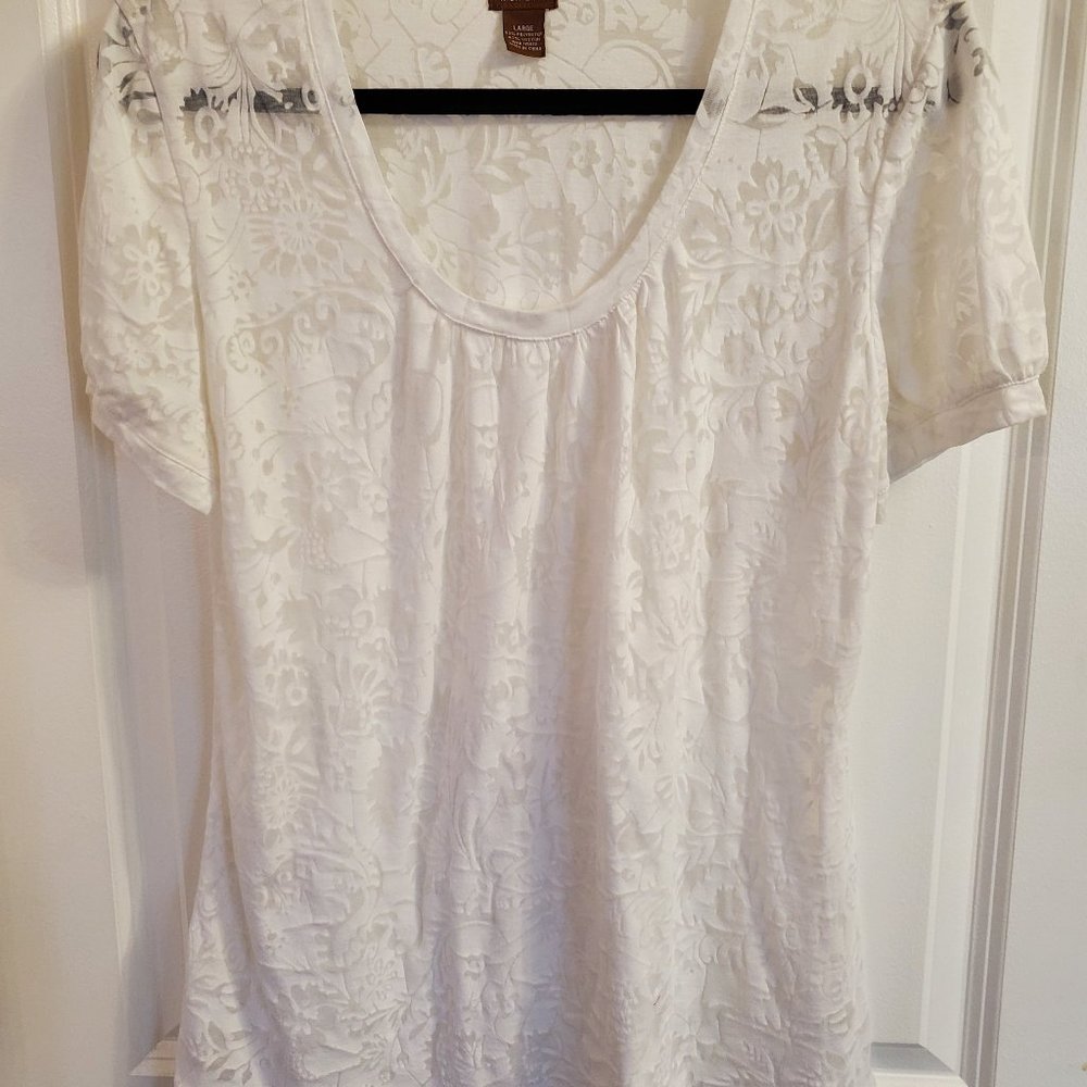 Momento white sheer lace short sleeve knot top size L